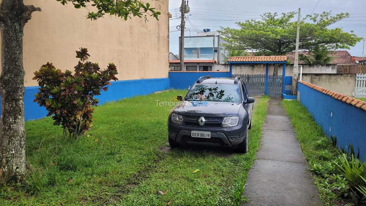 House for vacation rental in Ilha Comprida (Balneario Icarai)