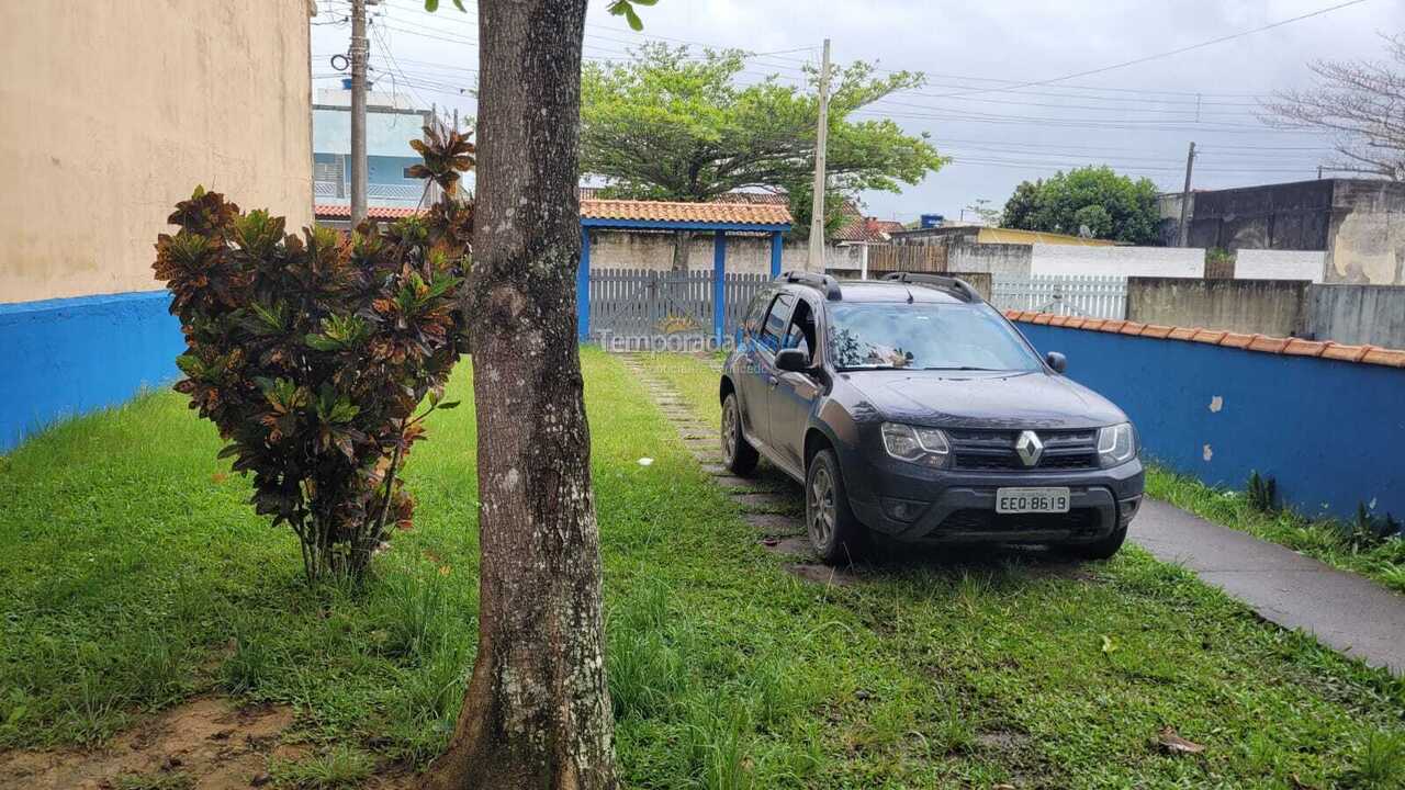 House for vacation rental in Ilha Comprida (Balneario Icarai)