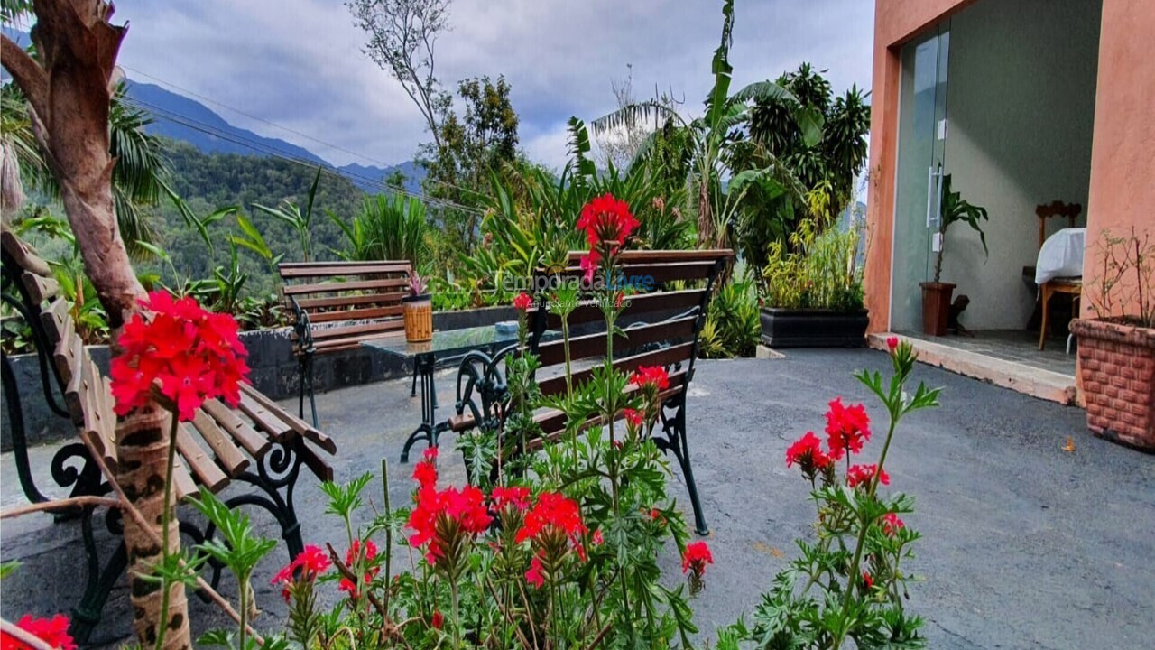 House for vacation rental in Caraguatatuba (Praia da Cocanha)