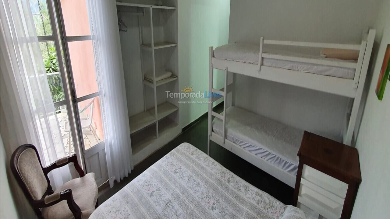 House for vacation rental in Caraguatatuba (Praia da Cocanha)