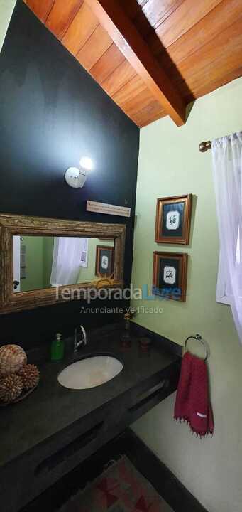 House for vacation rental in Caraguatatuba (Praia da Cocanha)