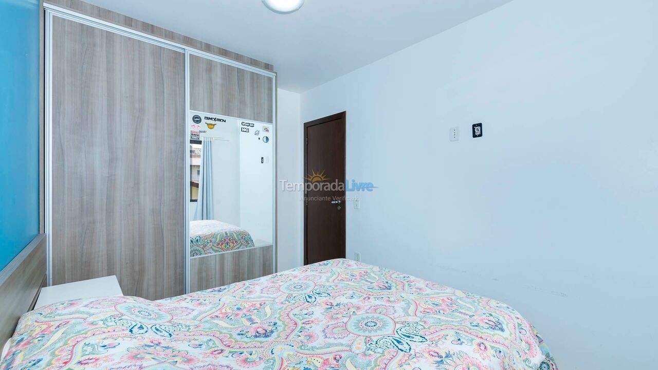 Casa para aluguel de temporada em Bombinhas (Praia de Bombas)