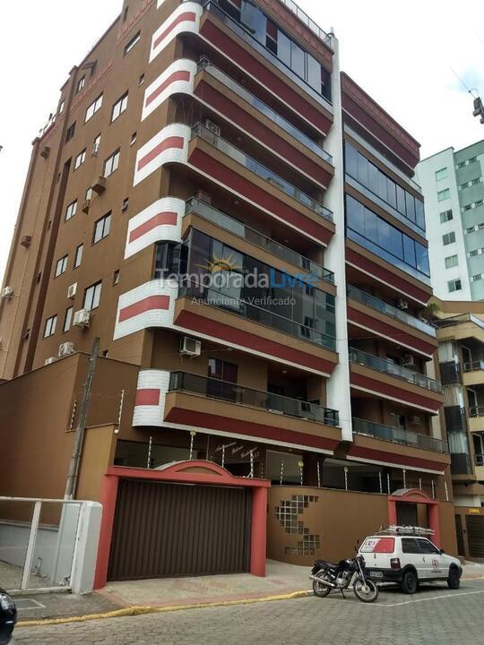 Apartment for vacation rental in Itapema (Meia Praia)