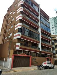 Melhor localização da meia praia