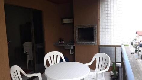 Sacada com churrasqueira