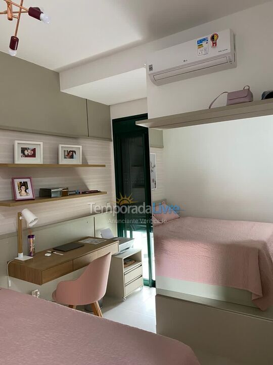 Apartamento para aluguel de temporada em Ubatuba (Praia Grande)