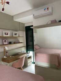 Apartamento frente mar no Reserva DNA, 2 suítes, 6 pessoas, wi-fi