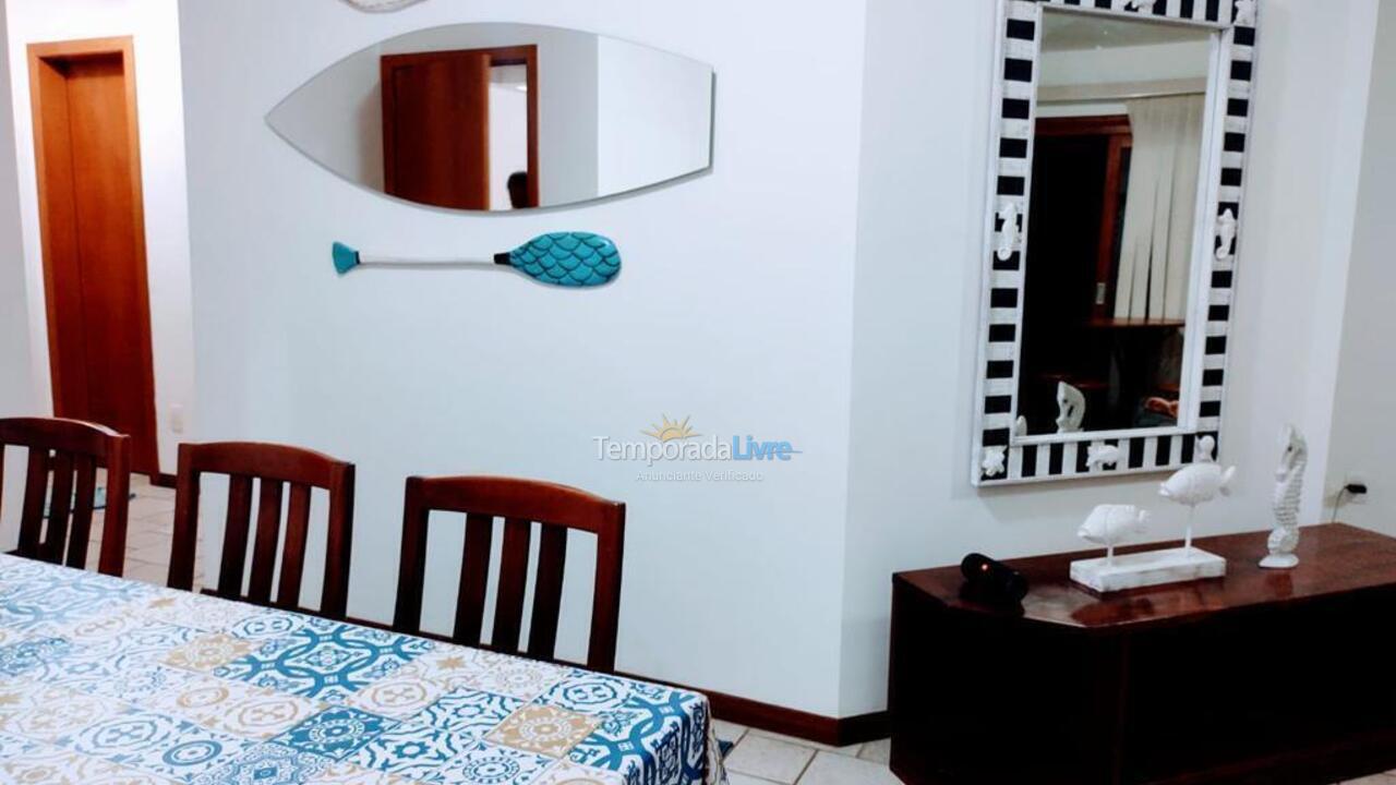 Apartamento para aluguel de temporada em Ubatuba (Praia Grande)