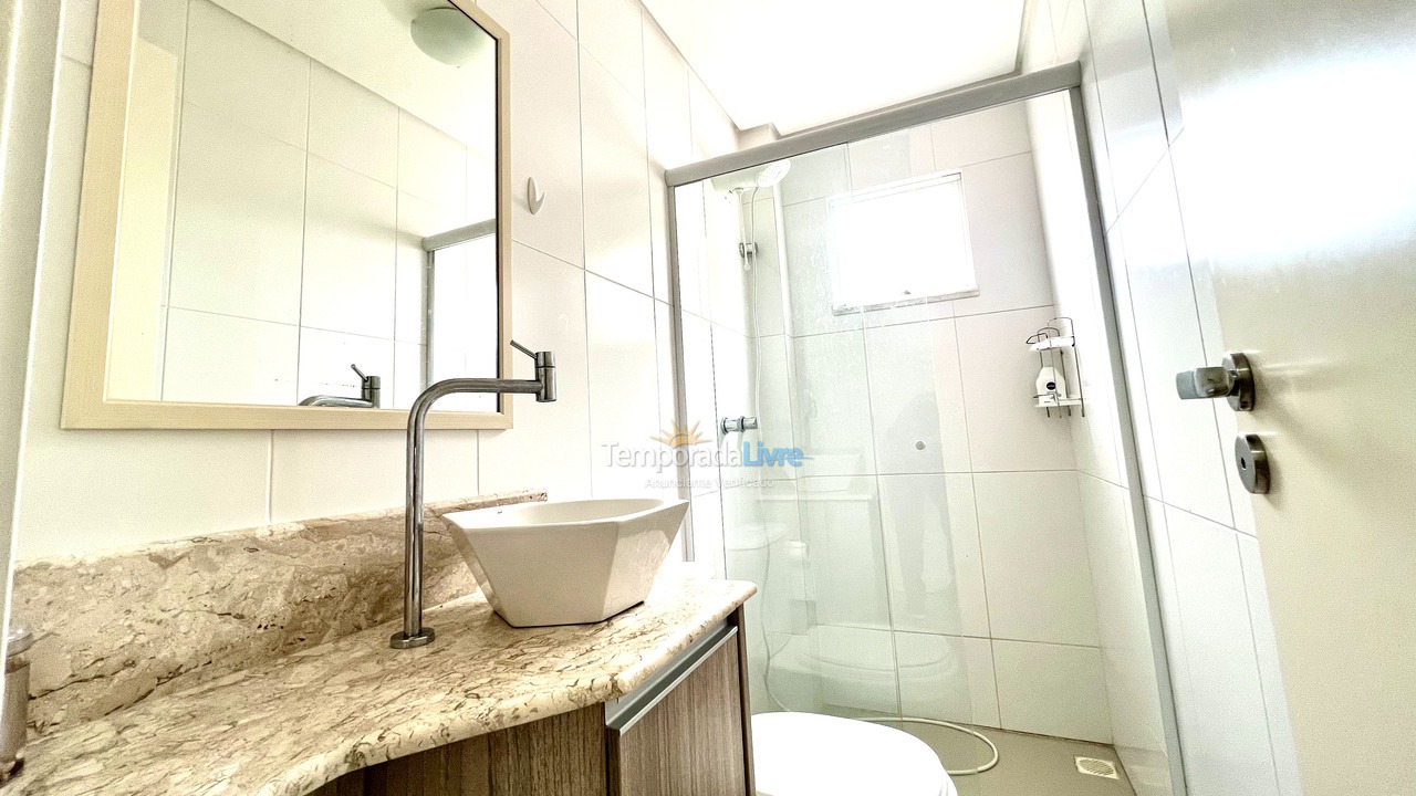 Apartamento para aluguel de temporada em Bombinhas (Canto Grande)