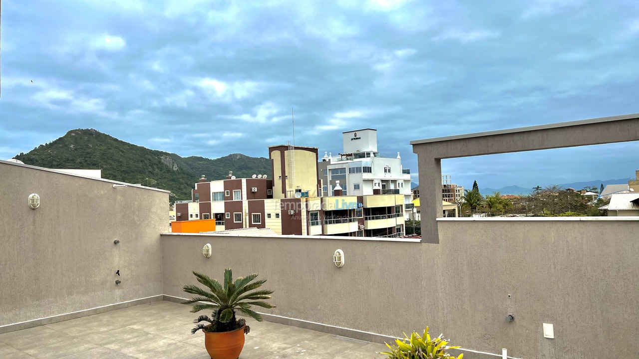 Apartamento para aluguel de temporada em Bombinhas (Canto Grande)