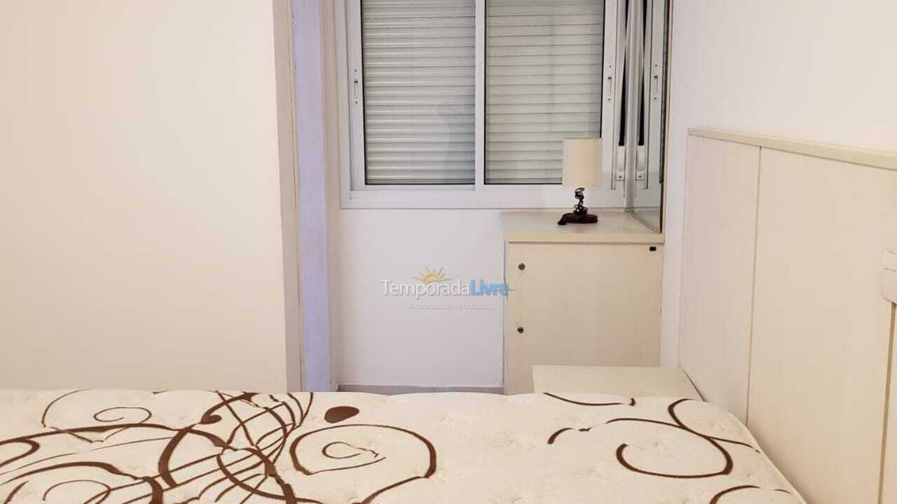 Apartamento para aluguel de temporada em Ubatuba (Praia Grande)