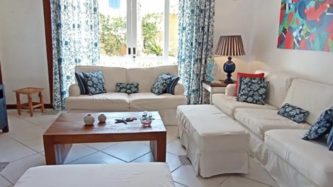 Sala de estar de outro ângulo 