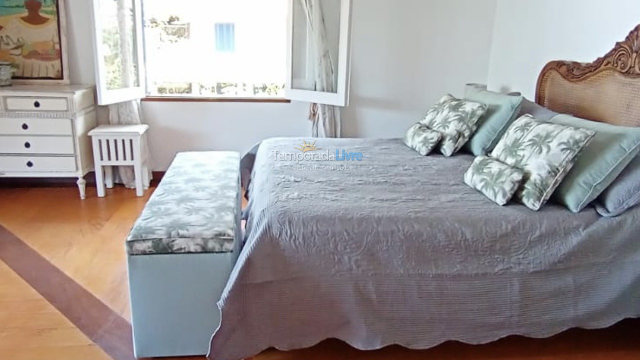 Casa para aluguel de temporada em São Sebastião (Camburi)