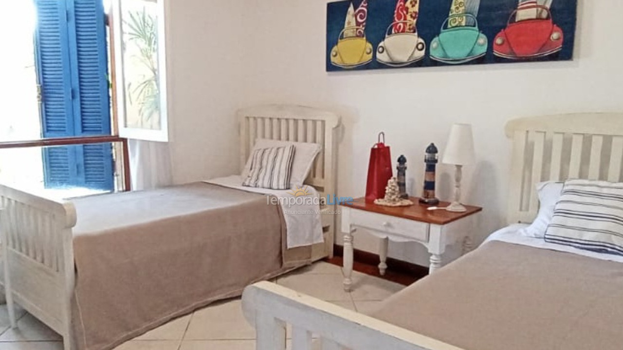 Casa para aluguel de temporada em São Sebastião (Camburi)