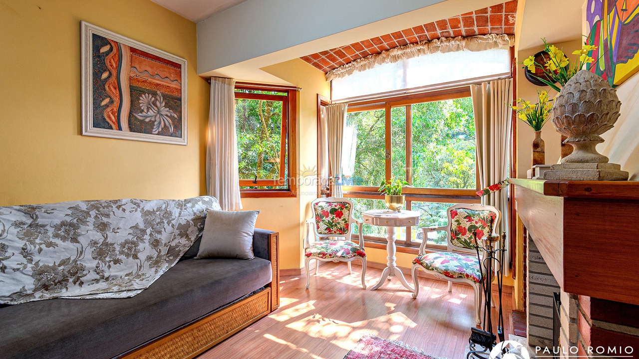 Apartamento para aluguel de temporada em Gramado (Planalto)