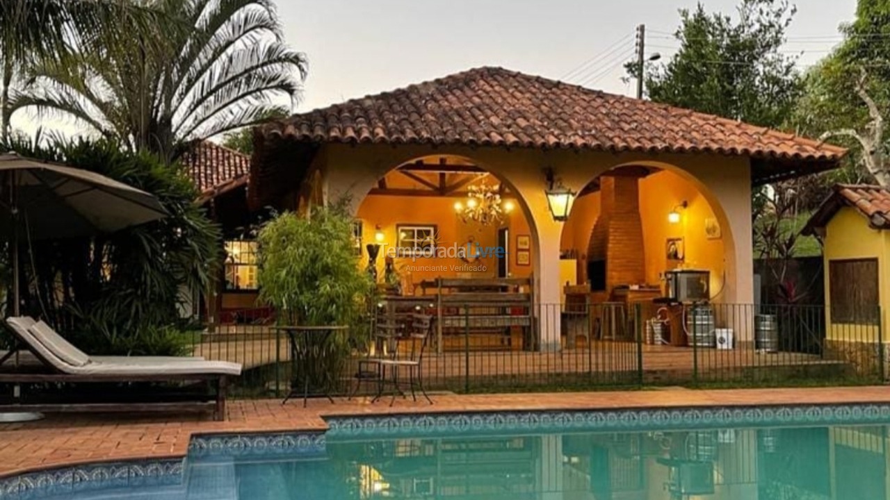 Casa para aluguel de temporada em Rio Novo (Furtado de Campos)