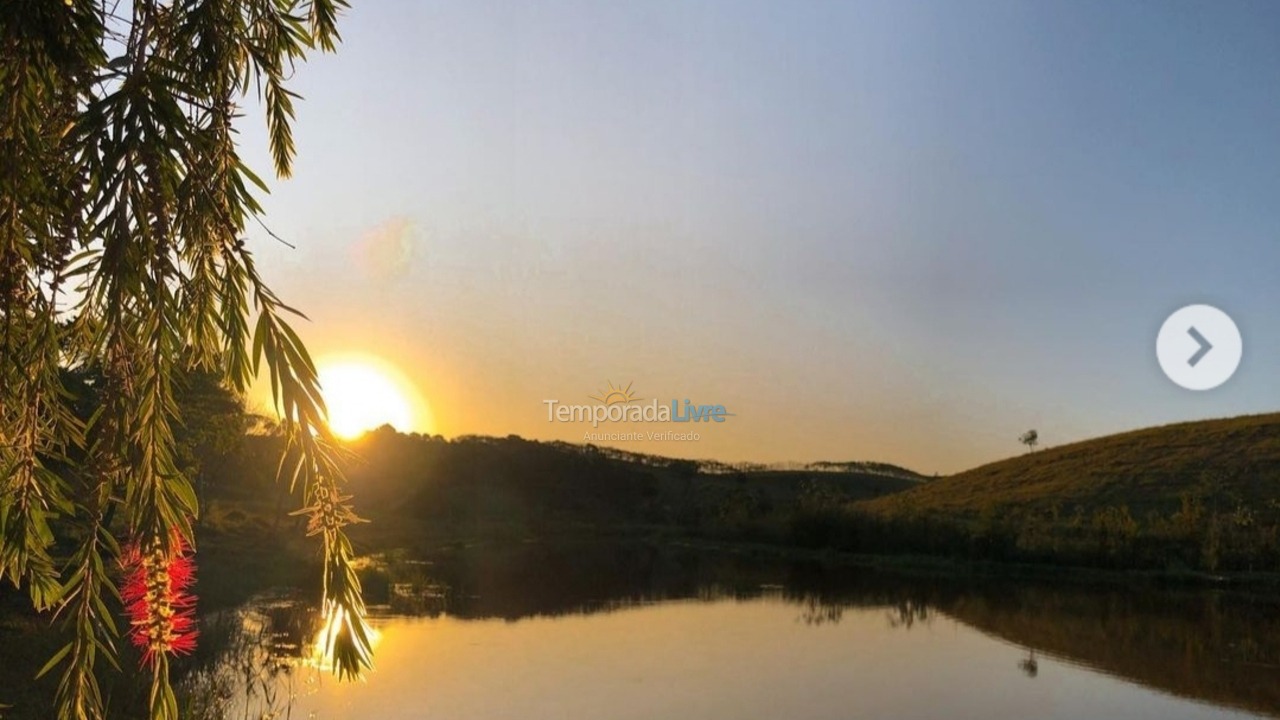 Casa para aluguel de temporada em Rio Novo (Furtado de Campos)