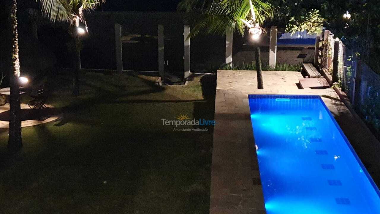 Casa para aluguel de temporada em São Sebastião (Maresias)