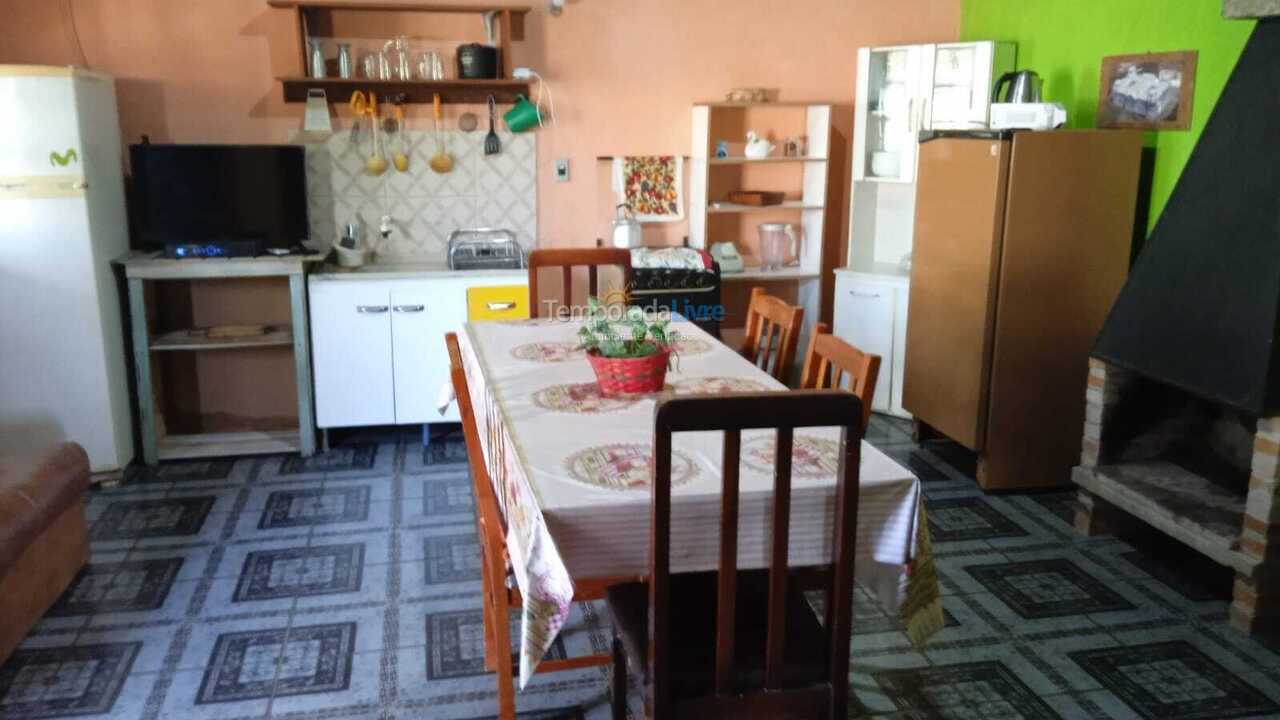 Casa para aluguel de temporada em Chuí (Barra do Chui)