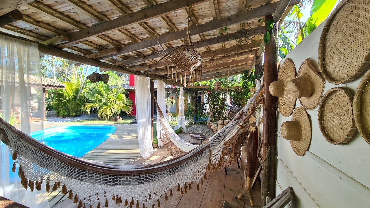 Casa para aluguel de temporada em Imbituba (Praia do Rosa)