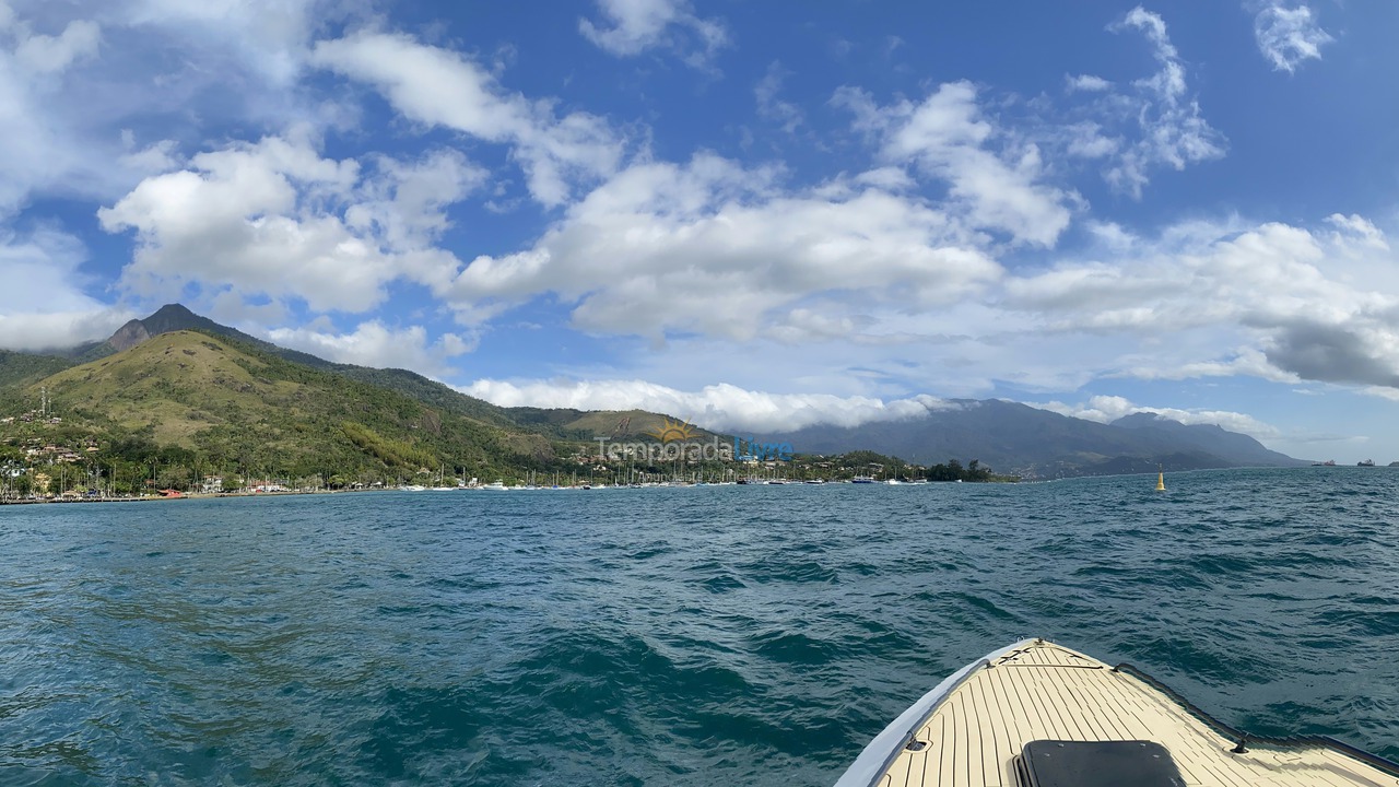 Casa para alquiler de vacaciones em São Sebastião (Praia deserta)
