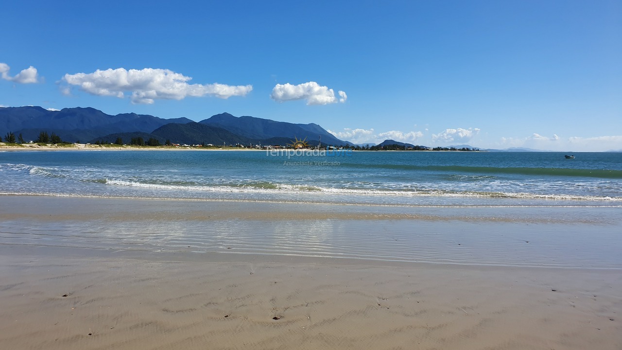 Casa para aluguel de temporada em Palhoça (Praia do Sonho)