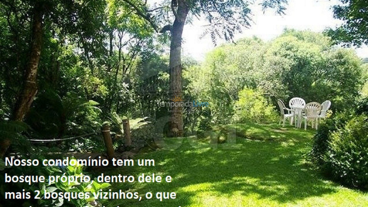 Apartamento para aluguel de temporada em Gramado (Lago Negro)