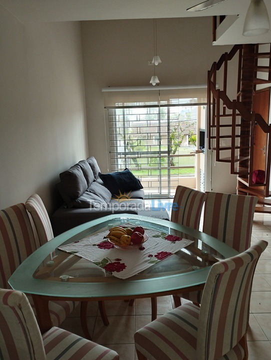 Casa para aluguel de temporada em Matinhos (Caiobá)