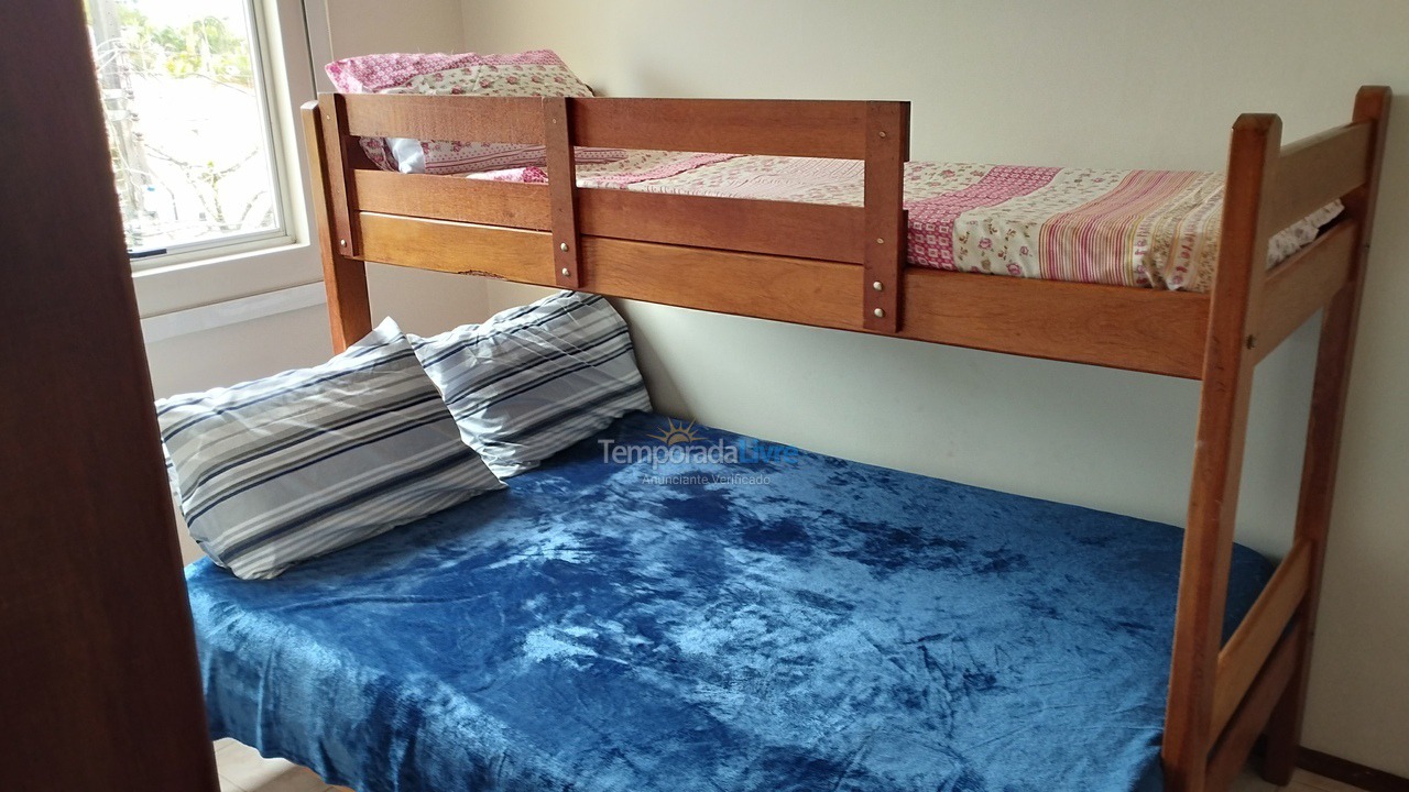 Casa para aluguel de temporada em Matinhos (Caiobá)