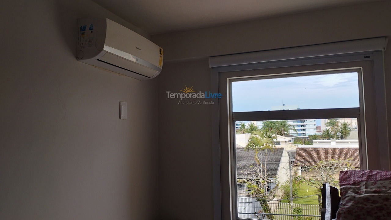 Casa para aluguel de temporada em Matinhos (Caiobá)