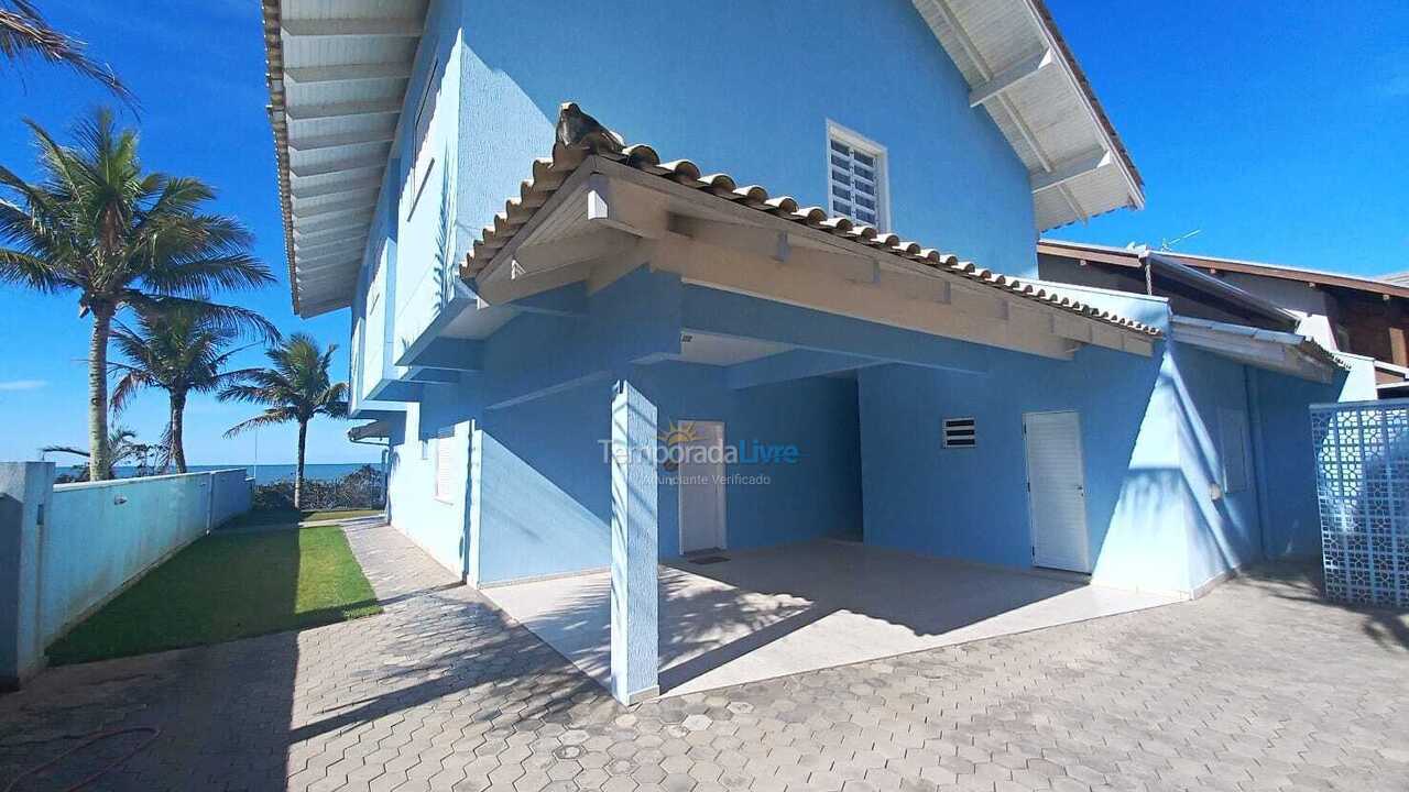House for vacation rental in Bombinhas (Canto Grande)