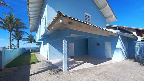 HOUSE BEIRA MARTO HIGH STANDARD PRAIA DE CANTO GRANDE BOMBINHAS SC