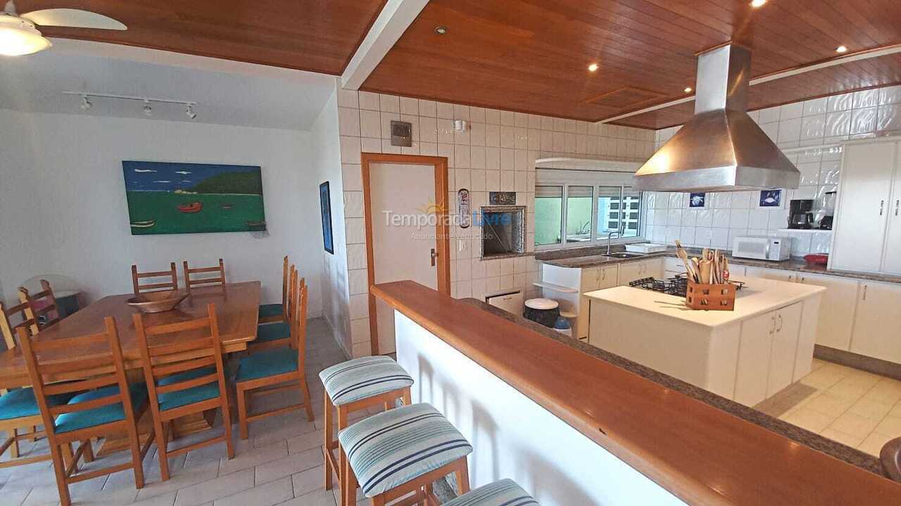 House for vacation rental in Bombinhas (Canto Grande)