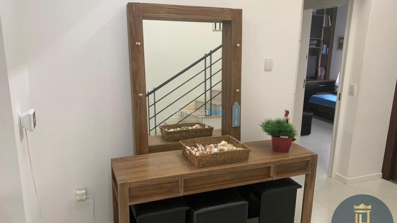 Casa para aluguel de temporada em Florianopolis (Jurerê Internacional)