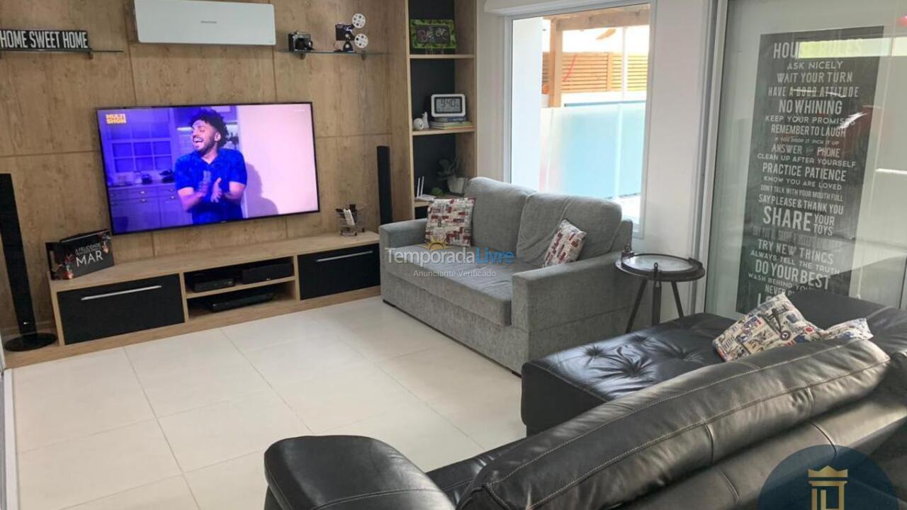 Casa para aluguel de temporada em Florianopolis (Jurerê Internacional)