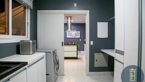 Mansão na melhor região de Jurerê Internacional - Amoraeville