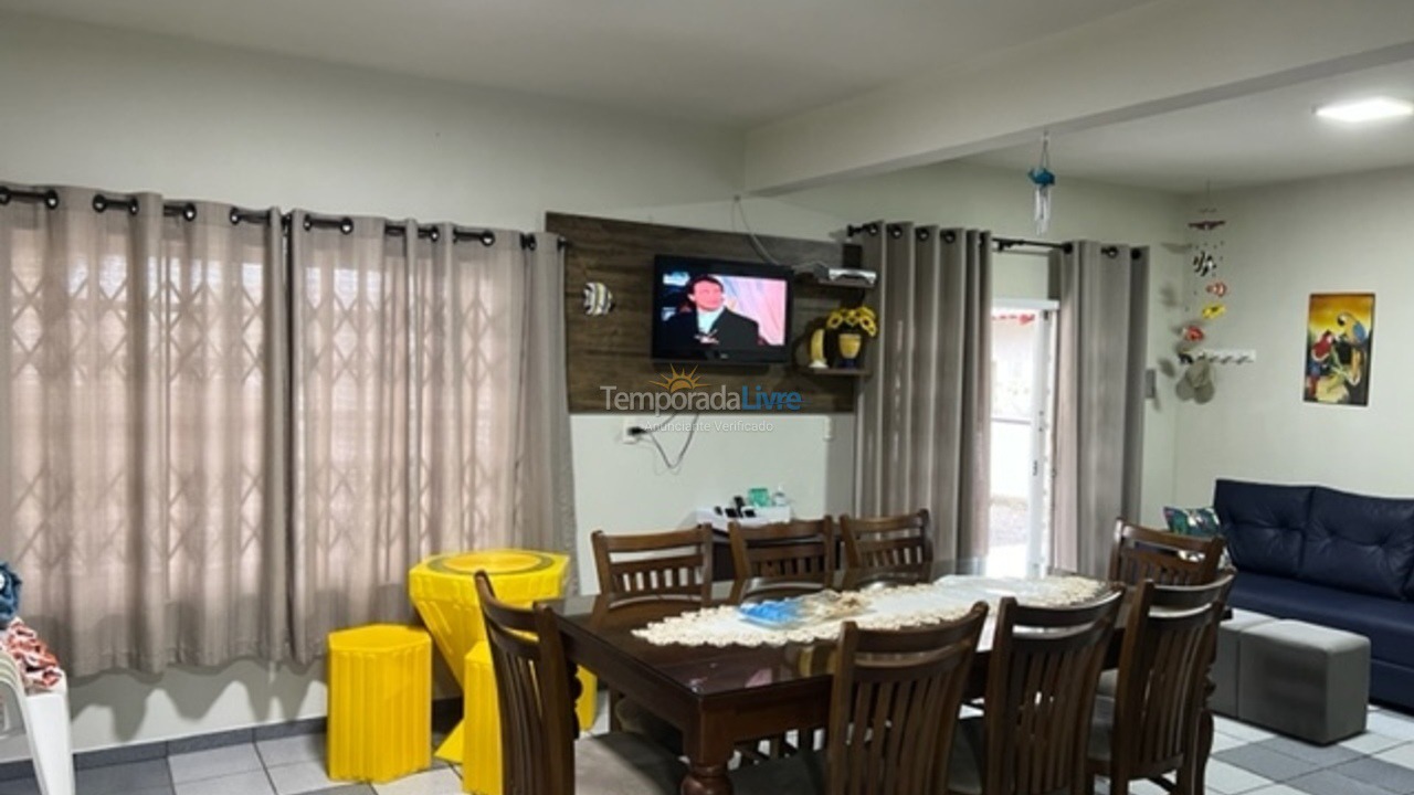 Casa para alquiler de vacaciones em São Francisco do Sul (Itaguaçu)