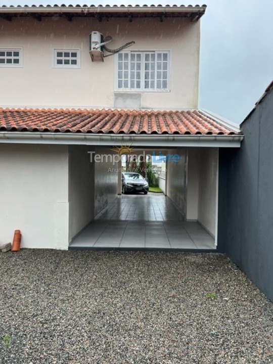 Casa para alquiler de vacaciones em São Francisco do Sul (Itaguaçu)