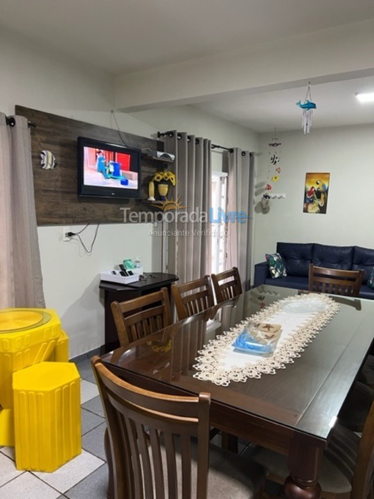 Casa para alquiler de vacaciones em São Francisco do Sul (Itaguaçu)