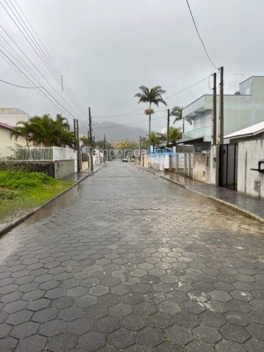 Casa para alquiler de vacaciones em São Francisco do Sul (Itaguaçu)