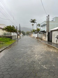 Excelente Townhouse que contiene 4 habitaciones con aire acondicionado, WI-FI, barbacoa