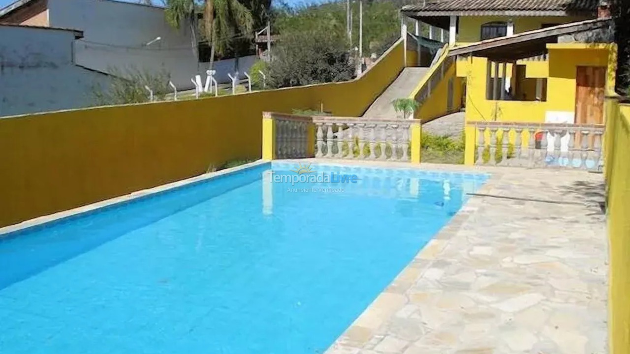 Chácara / sítio para aluguel de temporada em Atibaia (Bairro da Usina)