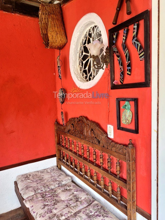 Casa para alquiler de vacaciones em São Pedro da Aldeia (Conrado G Malta 17 Em Frente A Lagoa Casa Vermelha Esquina)