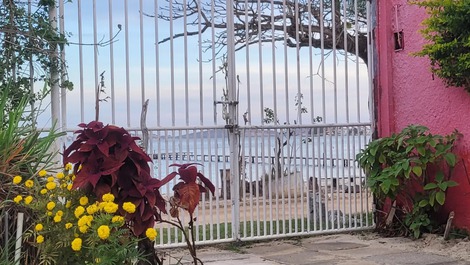 Casa cómoda y acogedora. con vista maravillosa