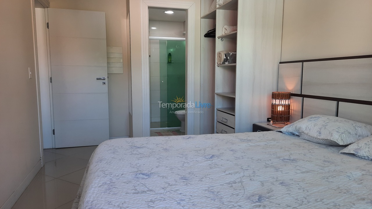 Apartment for vacation rental in Bombinhas (Praia de Bombinhas)