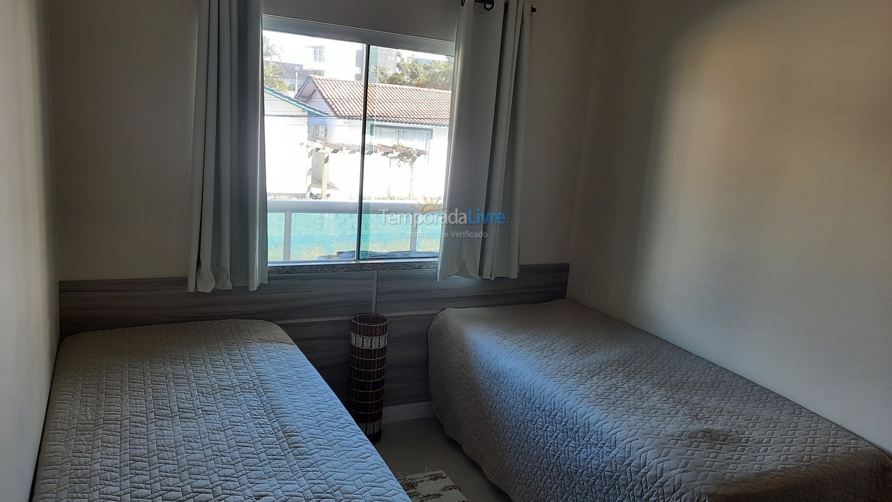 Apartment for vacation rental in Bombinhas (Praia de Bombinhas)