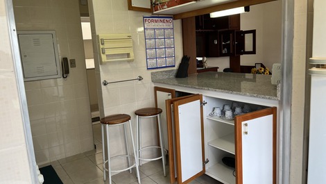 RIVIERA: Apto Duplex, Suite+2Dorms, Ar, Vent, Varanda com Churr, M6