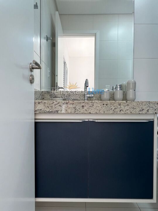 Apartamento para aluguel de temporada em Ubatuba (Praia Grande)