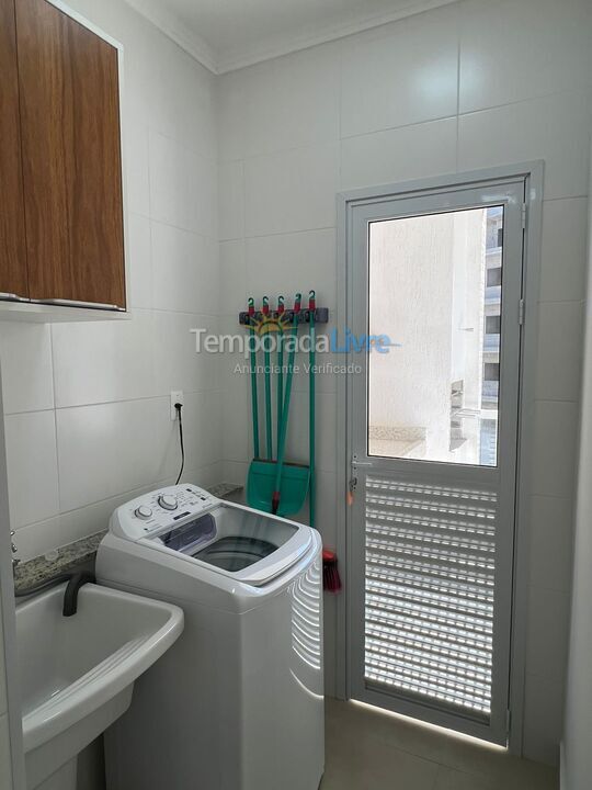 Apartamento para aluguel de temporada em Ubatuba (Praia Grande)