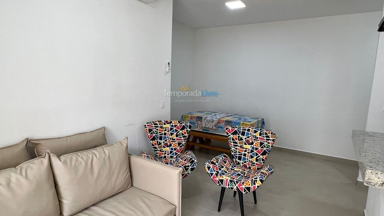 Apartamento para aluguel de temporada em Ubatuba (Praia Grande)